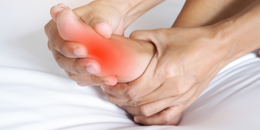 asian-people-suffering-from-severe-foot-pain-hands-reflexology-massage-pressure-points-feet-relieve-pain 1.png