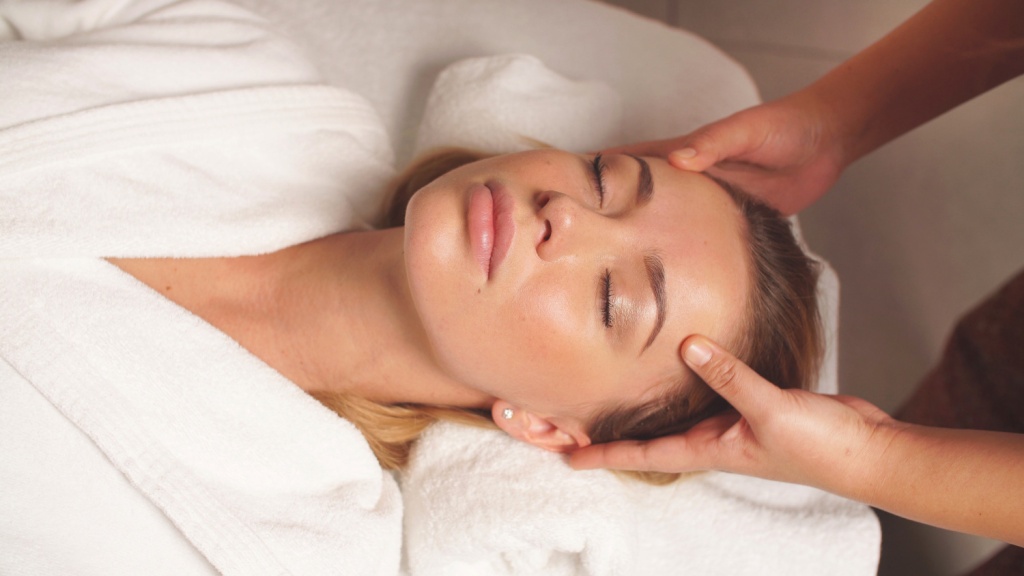 ЛИЦО - Улучшение цвета лица за счет выравнивания тона кожи 3.jpg ЛИЦО - Улучшение цвета лица за счет выравнивания тона кожи 3.jpg